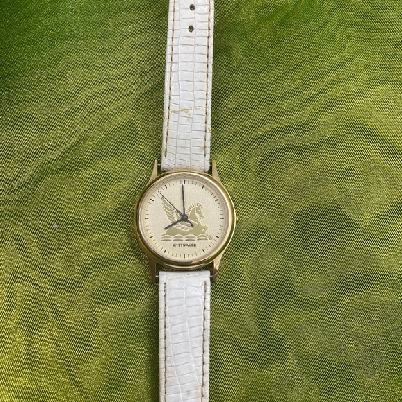 Vintage Wittnaur Ladies Pegasus Watch - Picture 2 of 4
